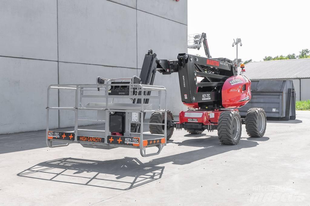 Manitou 160 ATJ RC ブームリフト　屈伸型