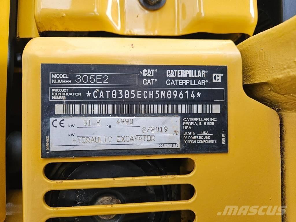 CAT 305 E2 ミニ油圧ショベル 7t以下（ミニユンボ・ミニディガー）
