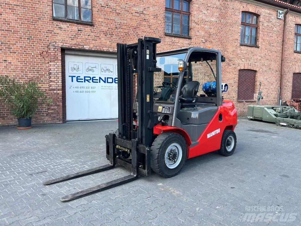 Manitou MI 40 G LPGフォークリフト