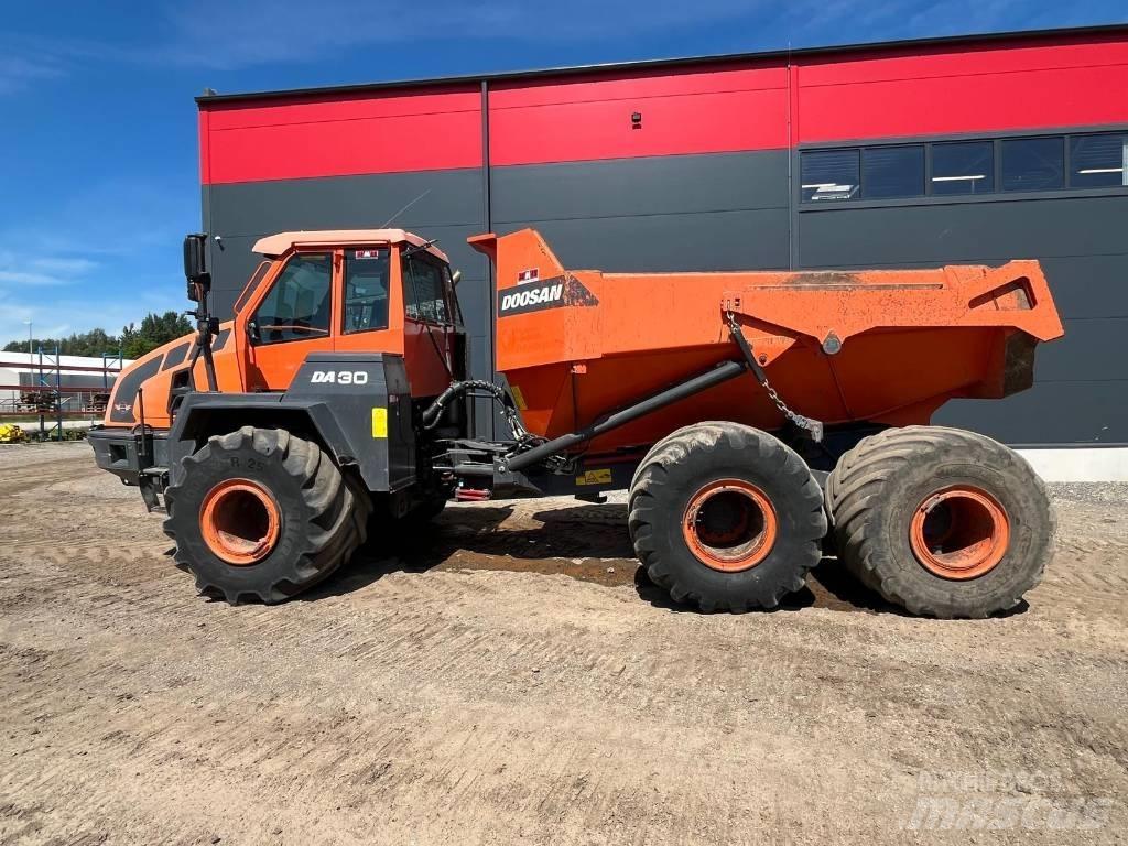 Doosan DA 30 アーティキュレート式ダンプトラック