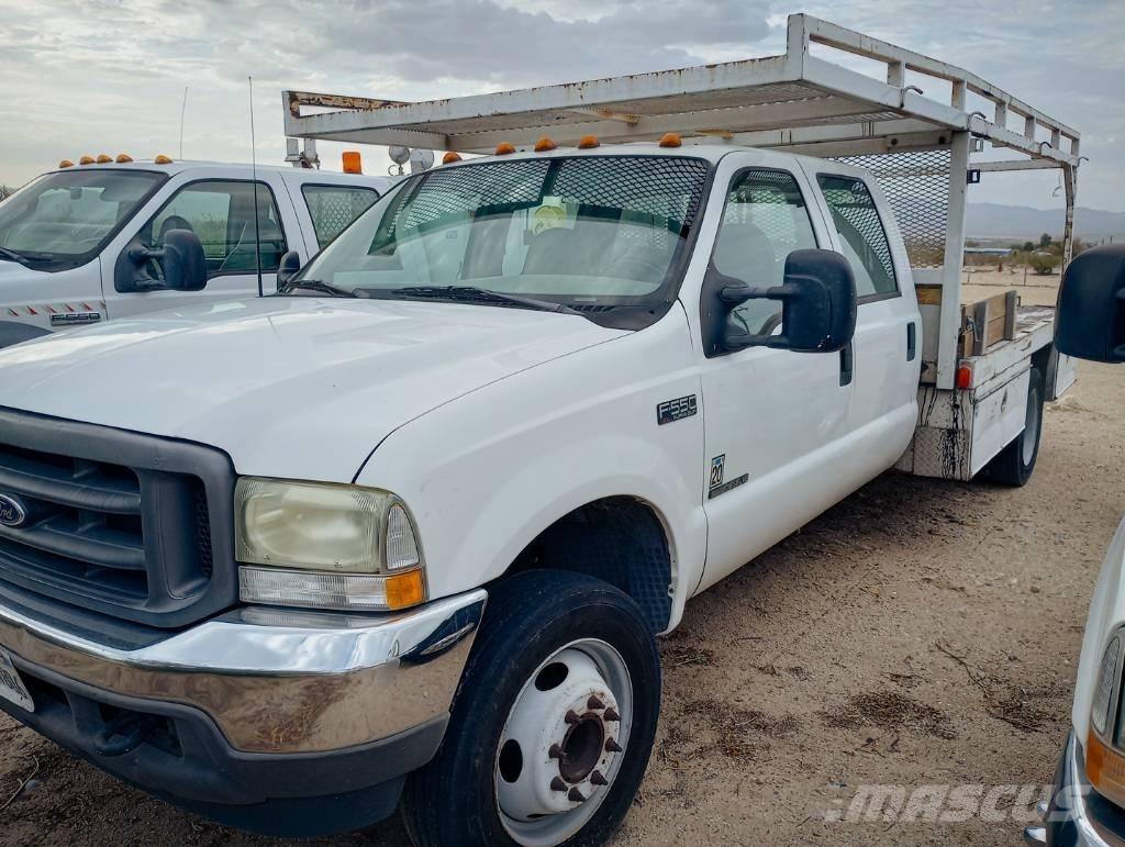 Ford F 550 XL SD 平ボディー