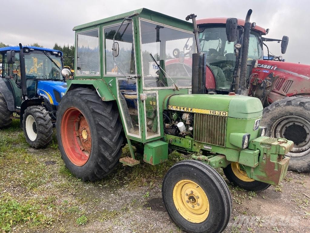 John Deere 1630 トラクター