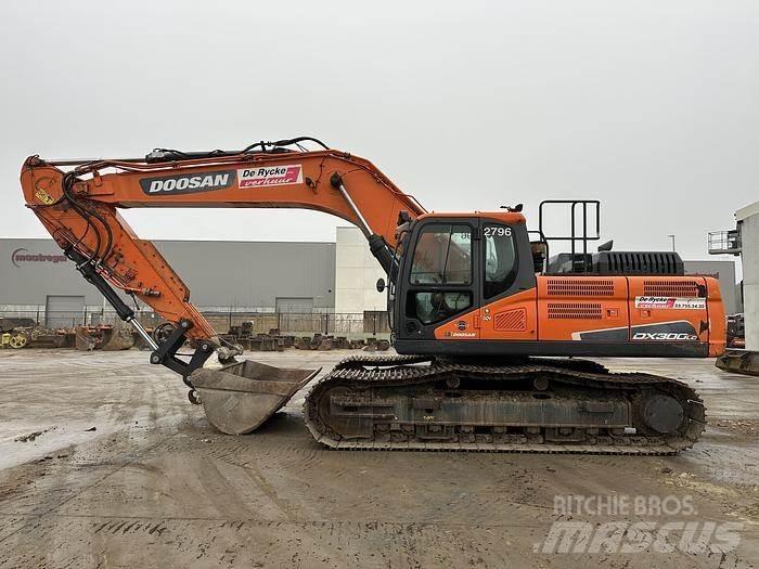 Doosan DX300LC-5 特殊油圧ショベル