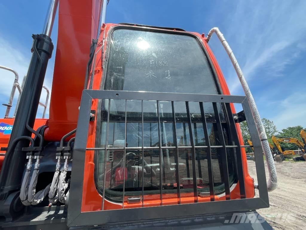 Doosan DX 300 大型油圧ショベル12t以上（パワーショベル・ユンボ）