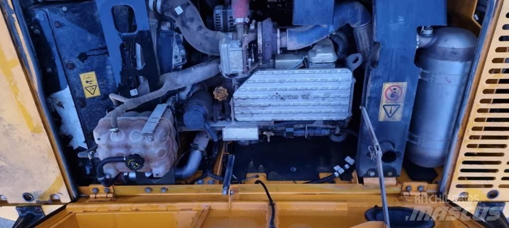 JCB 220 X Long 大型油圧ショベル12t以上（パワーショベル・ユンボ）