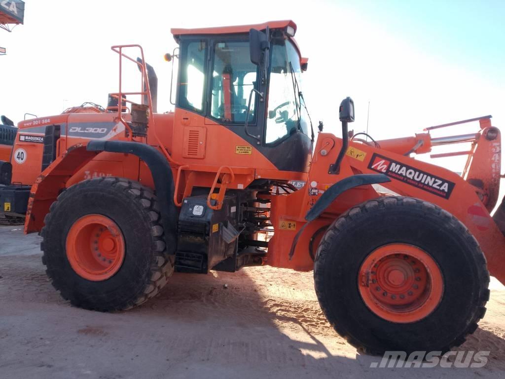 Doosan DL 300-5 ホイールローダー・タイヤショベル