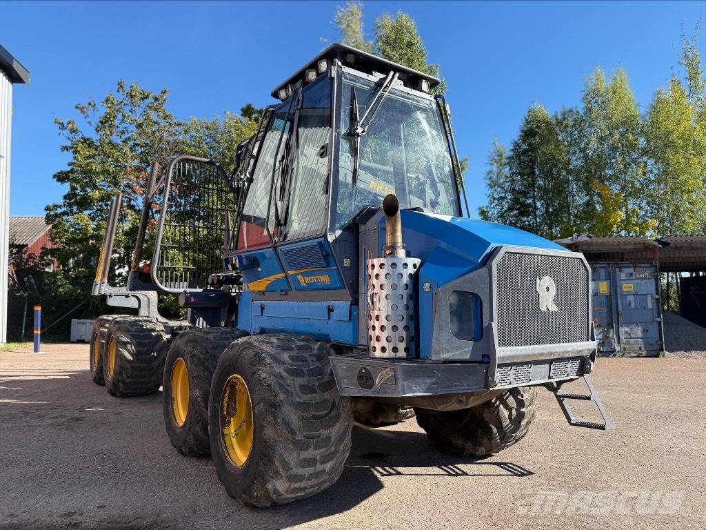 Rottne F11D フォワーダー