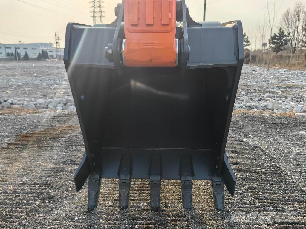 Doosan DX225 大型油圧ショベル12t以上（パワーショベル・ユンボ）