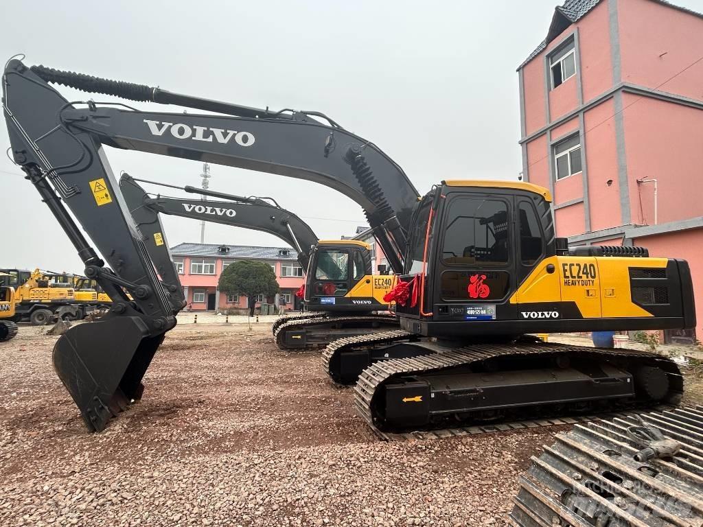 Volvo EC 240 大型油圧ショベル12t以上（パワーショベル・ユンボ）
