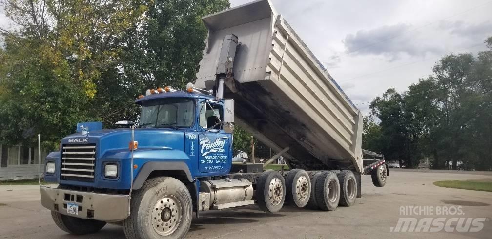 Mack RD 688 S ダンプ