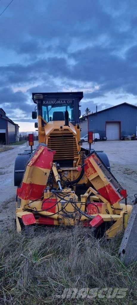 Vammas RG 181 モーターグレーダー