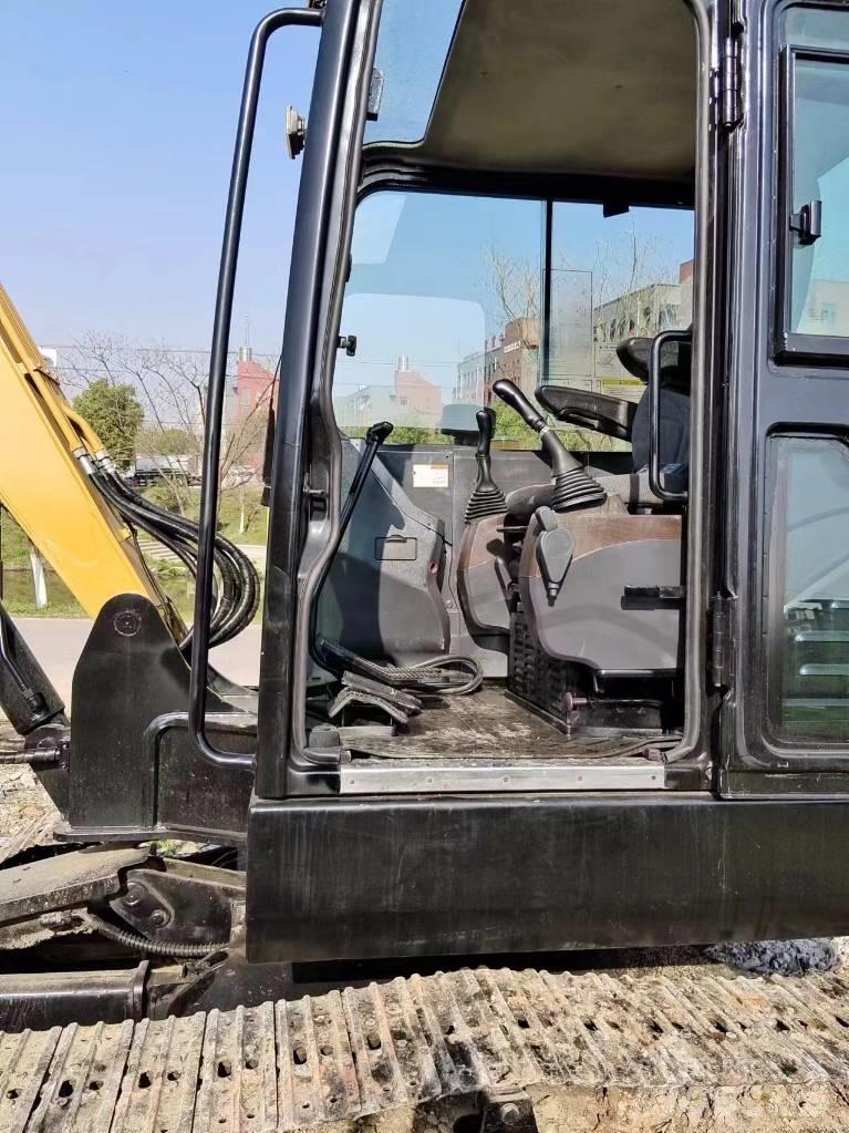 Sany SY 60 C 大型油圧ショベル12t以上（パワーショベル・ユンボ）