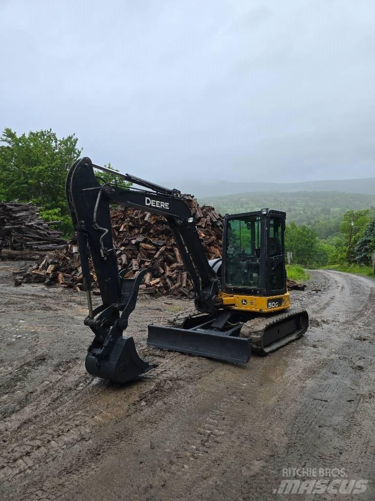 DEERE 50G ミニ油圧ショベル 7t以下（ミニユンボ・ミニディガー）