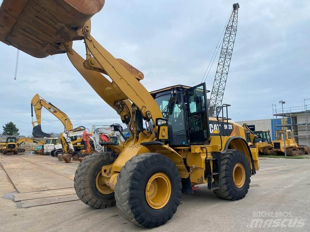 CAT 962K NVT ホイールローダー・タイヤショベル