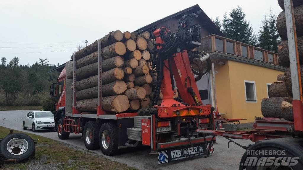 Iveco Trakker 450 クレーントラック、ユニック車