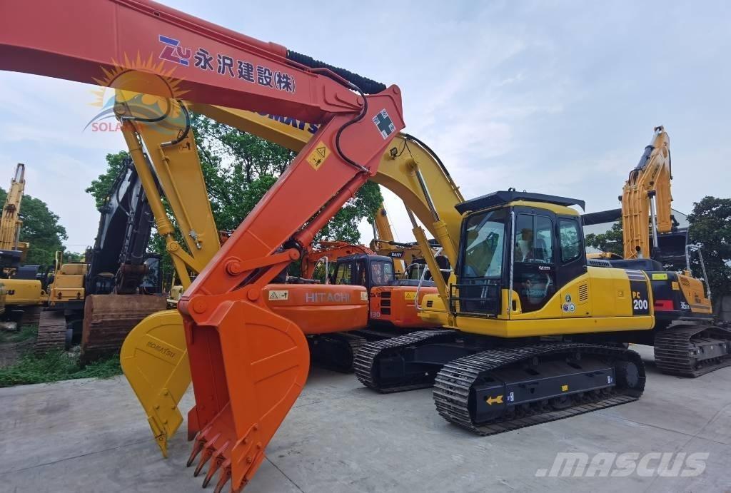 Komatsu PC 200-7 大型油圧ショベル12t以上（パワーショベル・ユンボ）