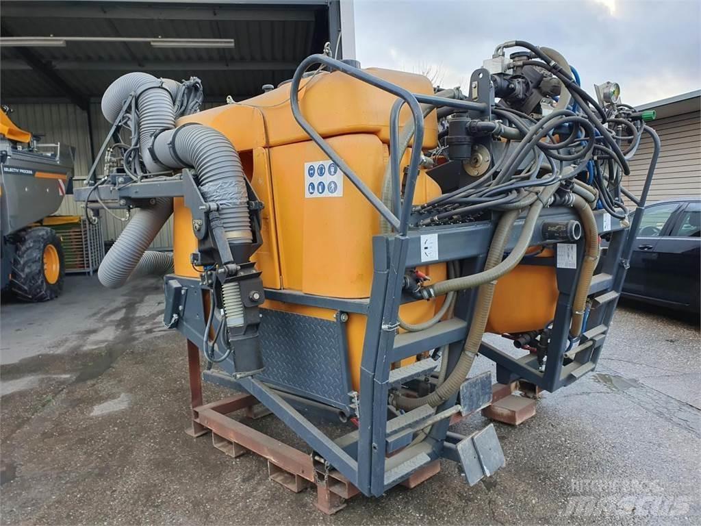Pellenc EOLE 4RVE 噴霧機