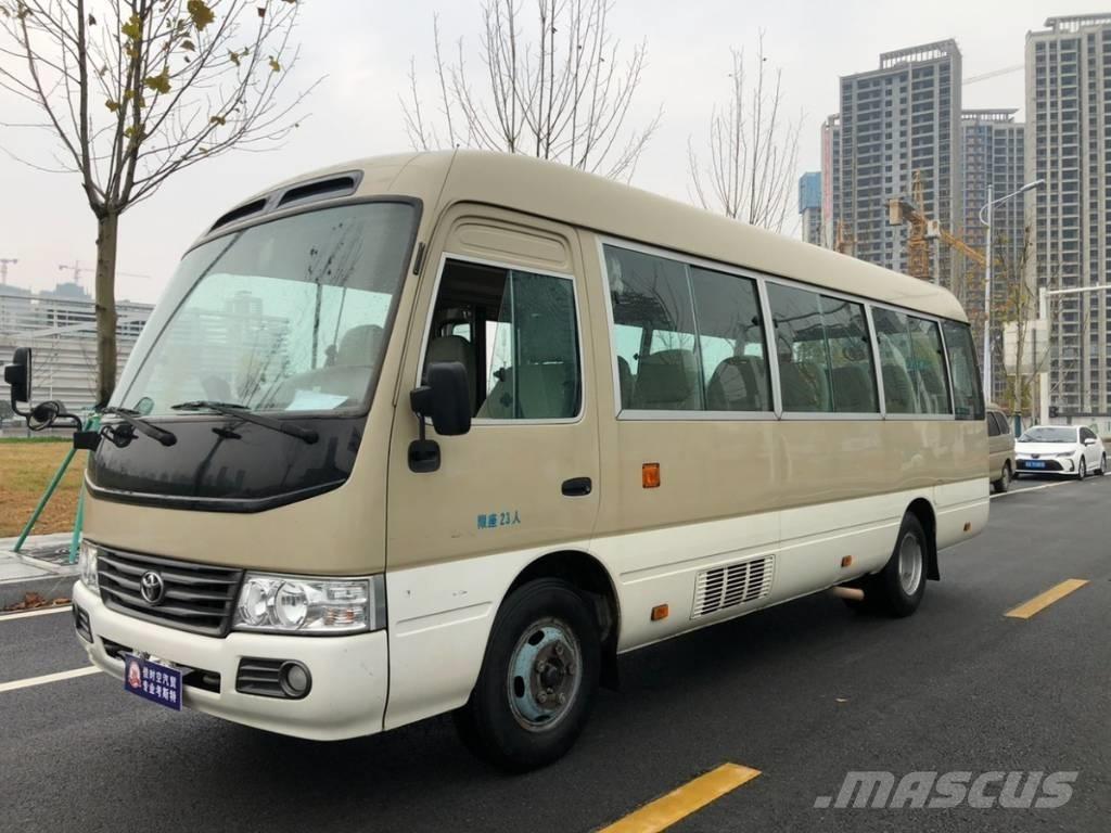 Toyota Coaster 長距離バス