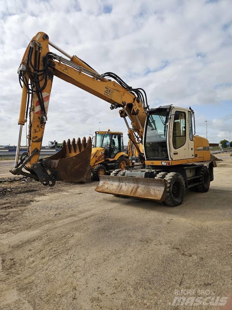 Liebherr 314 ホイール式油圧ショベル（パワーショベル・ユンボ・バックホー）
