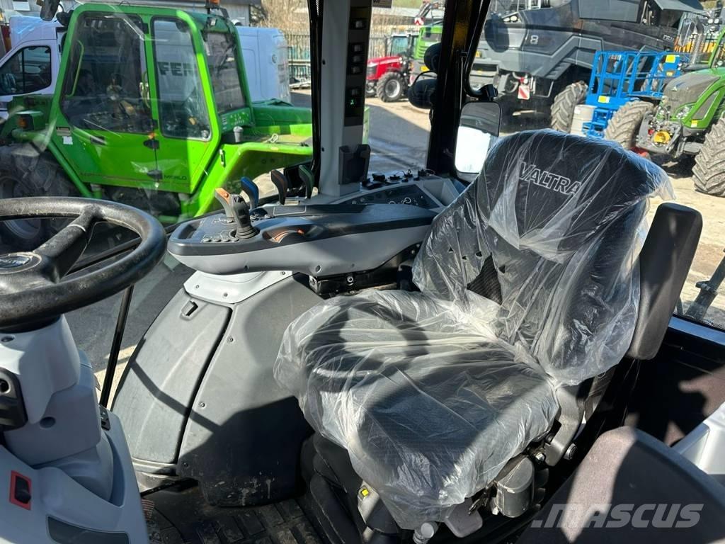Valtra G 125 EA トラクター