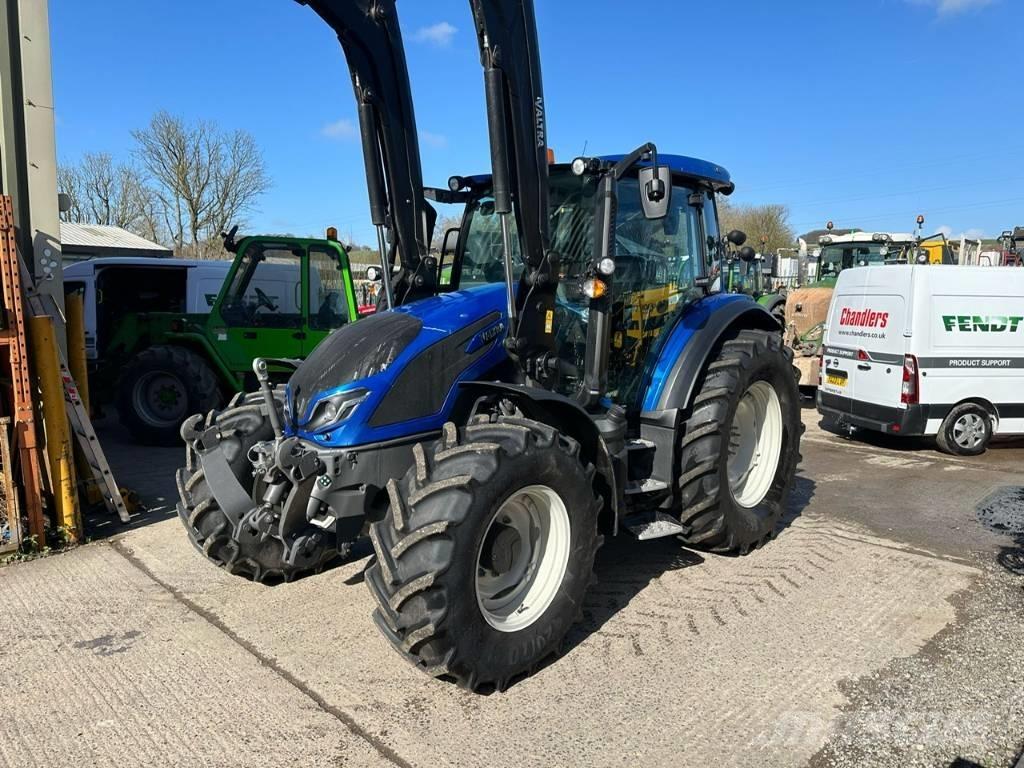 Valtra G 125 EA トラクター
