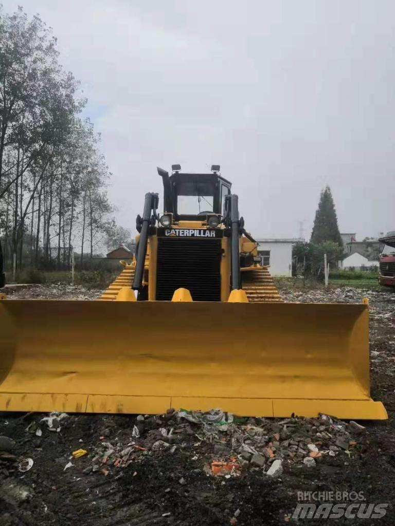 CAT D 6 H ブルドーザー