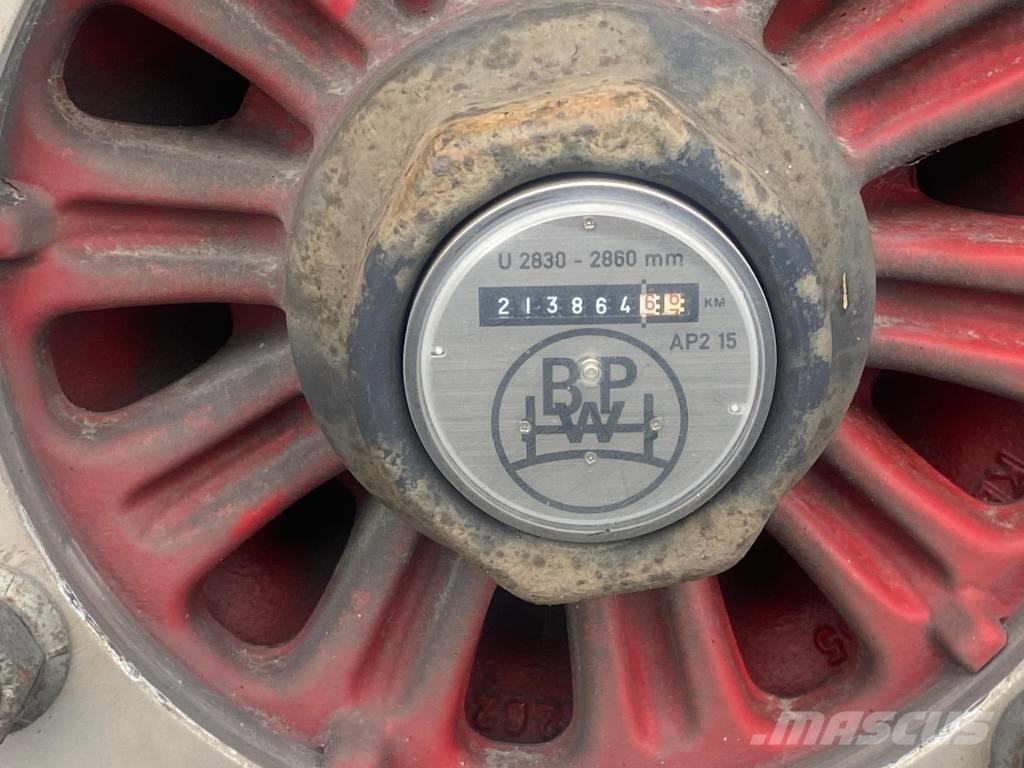 Schwarzmüller RH100 ローローダーセミトレーラー