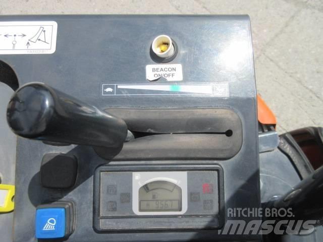 Hitachi ZX19 U-6 ミニ油圧ショベル 7t以下（ミニユンボ・ミニディガー）