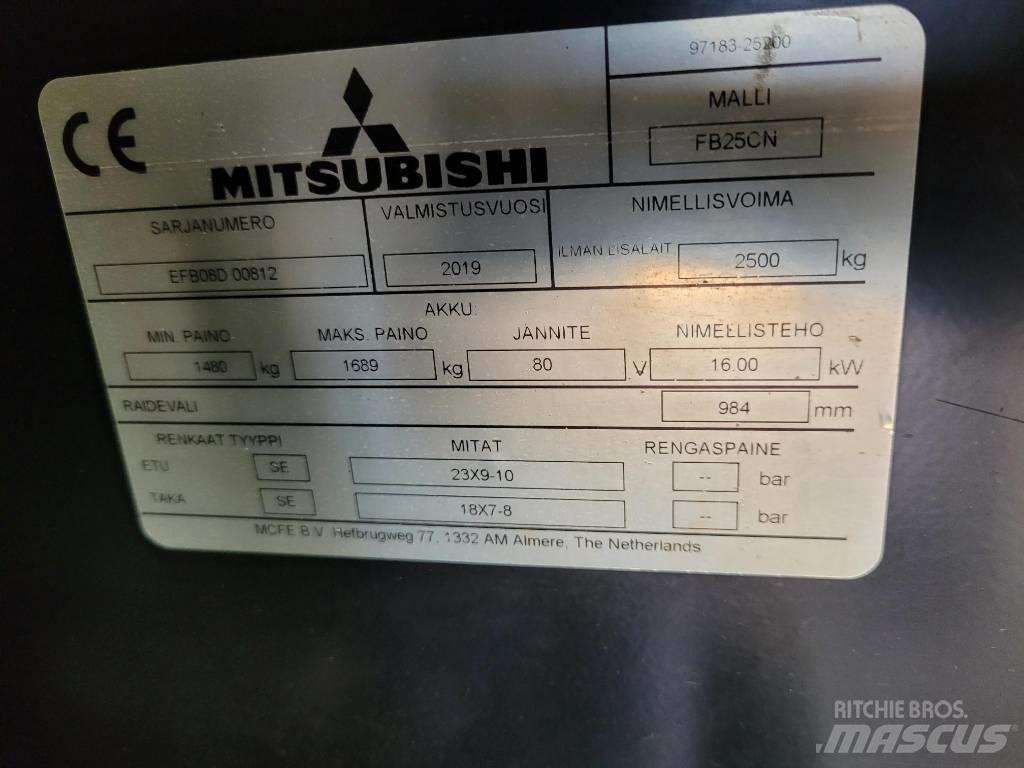 Mitsubishi FB 25 CN バッテリーフォークリフト