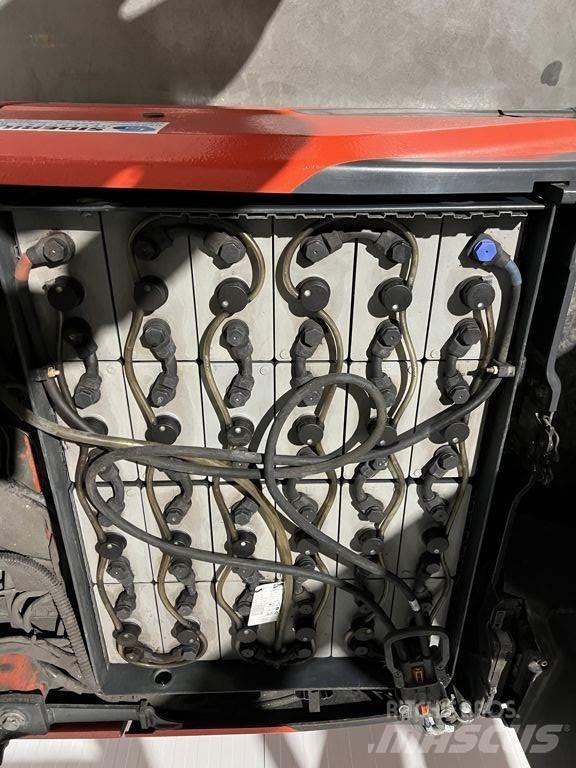 Linde E16-02 バッテリーフォークリフト
