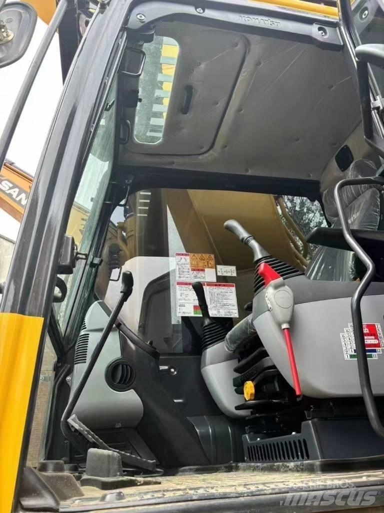 Komatsu 400-8 大型油圧ショベル12t以上（パワーショベル・ユンボ）
