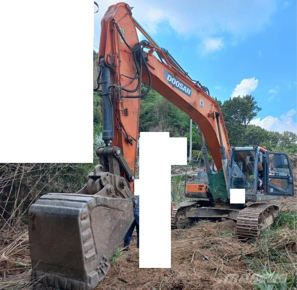 Doosan DX 300 LC-5 大型油圧ショベル12t以上（パワーショベル・ユンボ）
