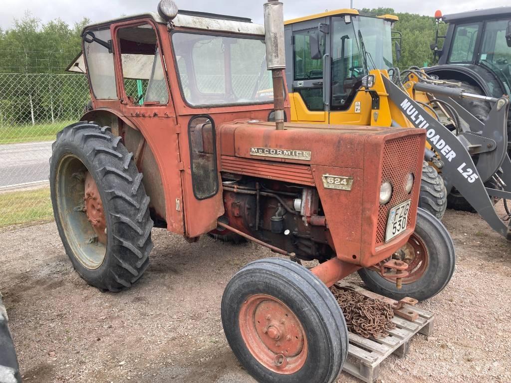 McCormick 624 トラクター