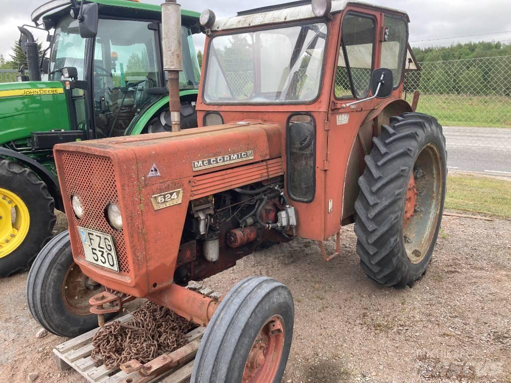 McCormick 624 トラクター