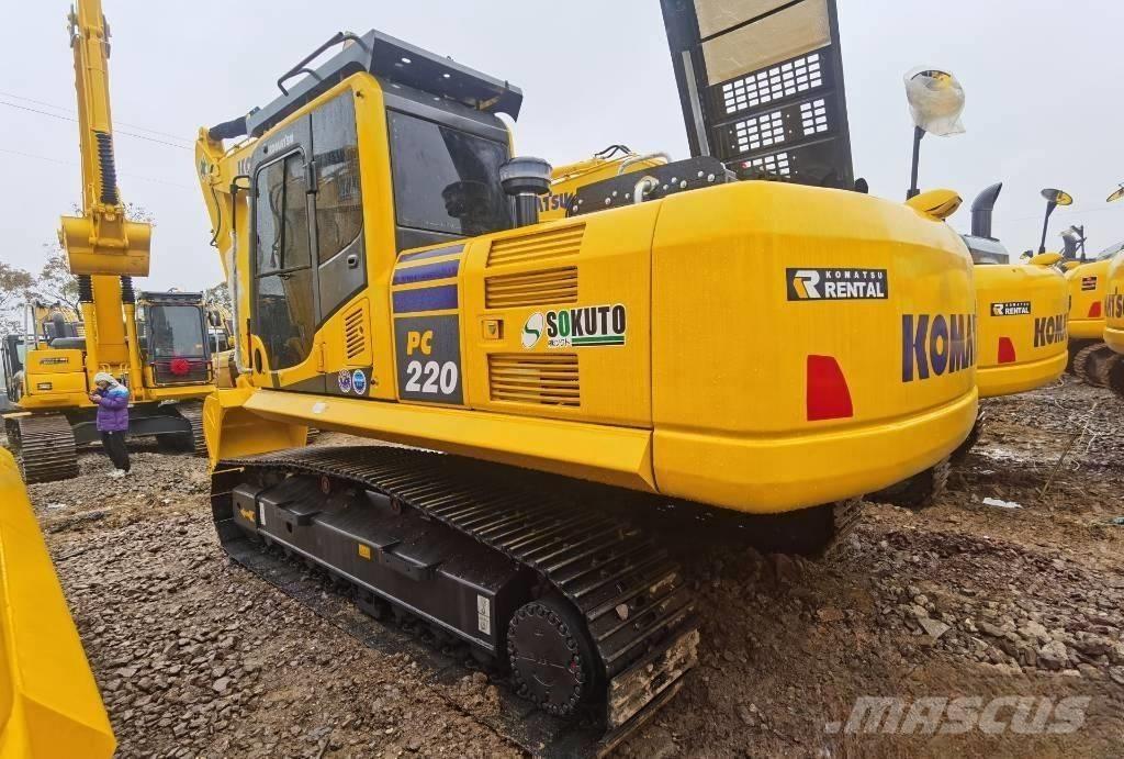 Komatsu pc220-8 大型油圧ショベル12t以上（パワーショベル・ユンボ）