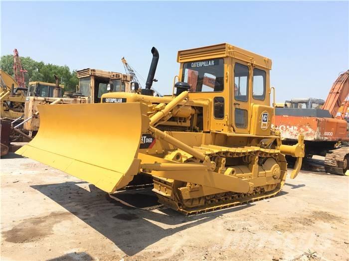 CAT D 6 D ブルドーザー