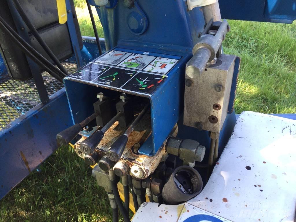 Niftylift 120HDE 高所作業台付トレーラー