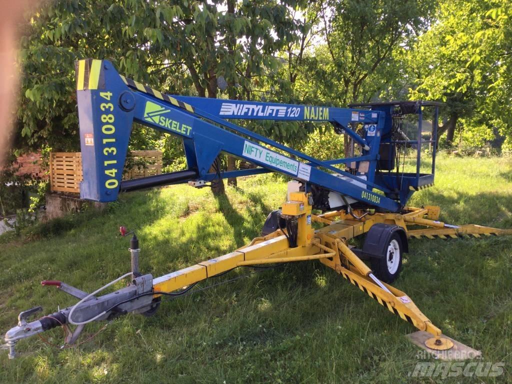 Niftylift 120HDE 高所作業台付トレーラー