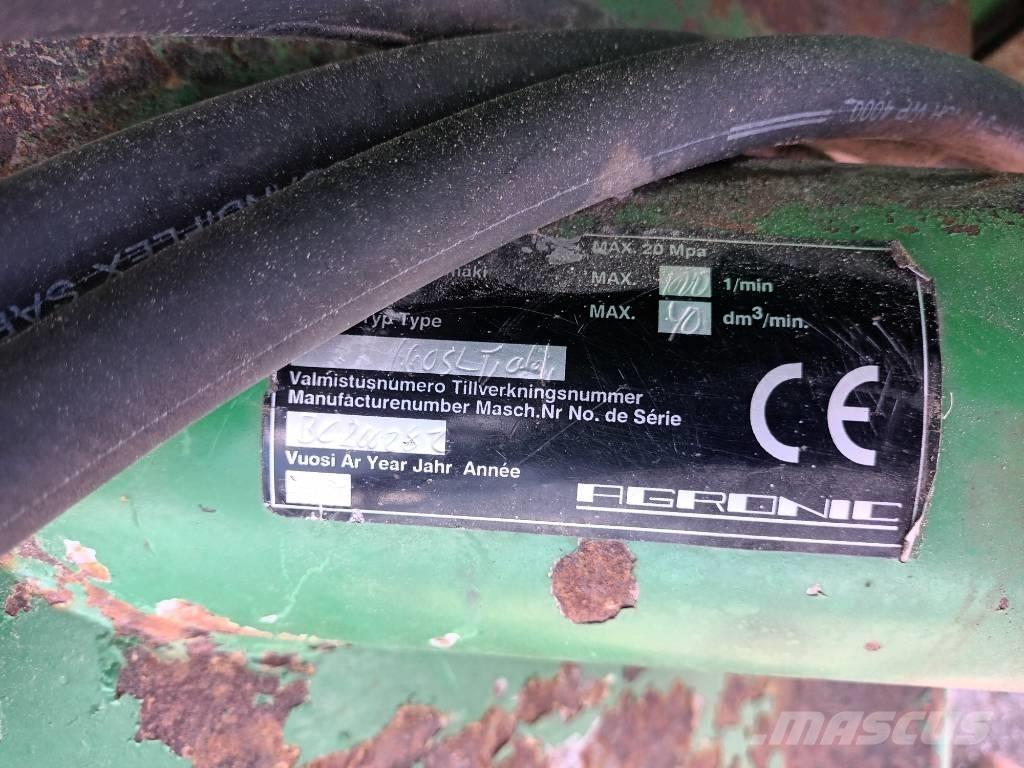 Agronic 160 SLT ベールシュレッダー、カッター、アンローラー