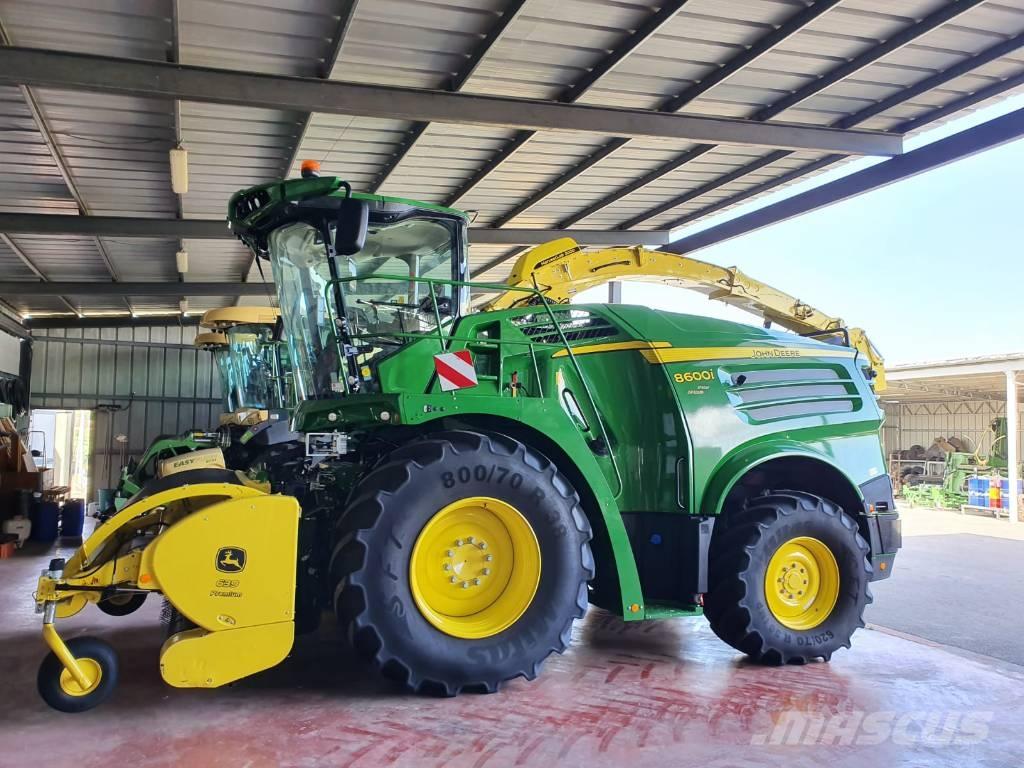 John Deere 8600I 自走式フォレージハーベスター