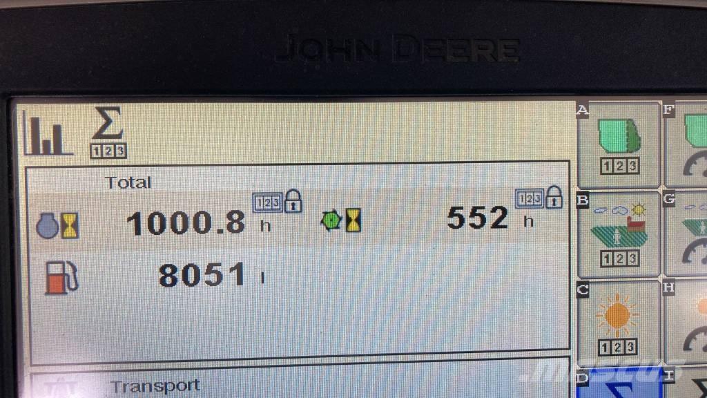 John Deere 8600I 自走式フォレージハーベスター