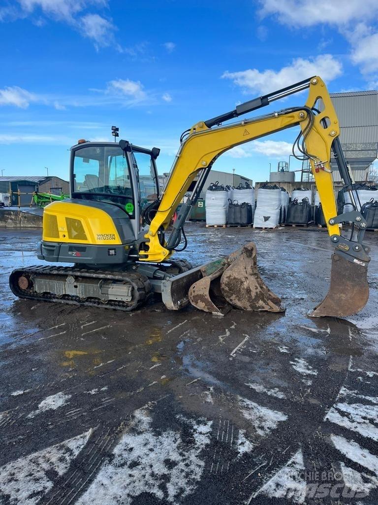 Wacker Neuson EZ 50 ミニ油圧ショベル 7t以下（ミニユンボ・ミニディガー）