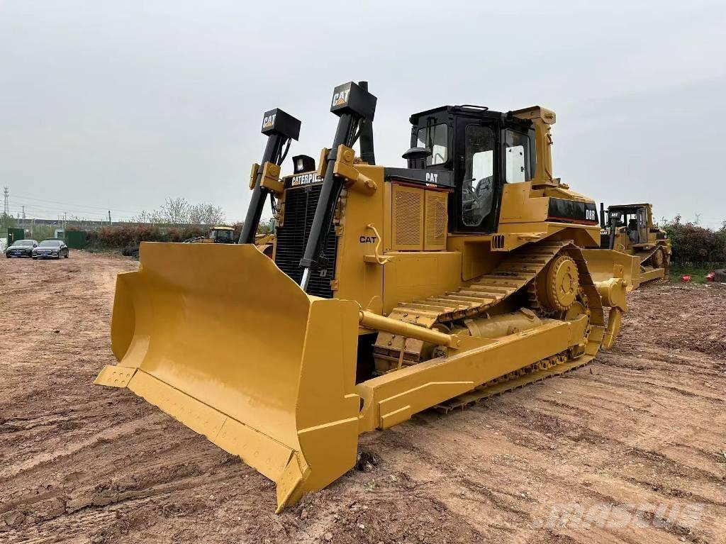 CAT D8R ブルドーザー