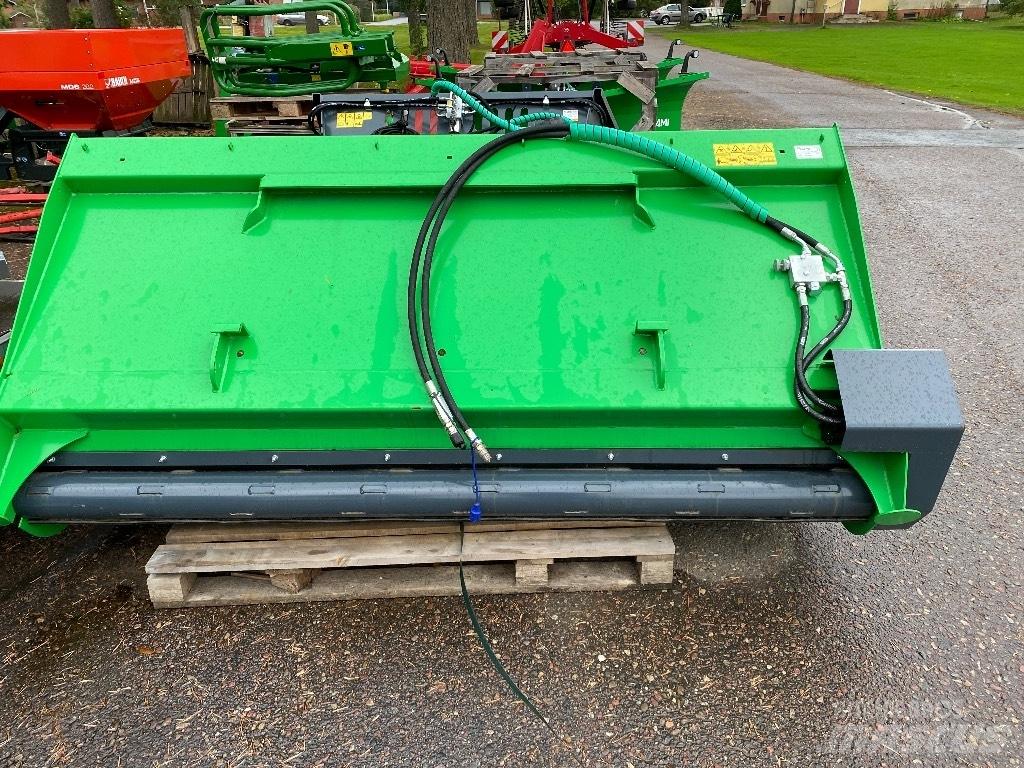 Sami SLH 2300 砂と塩撒き専用車