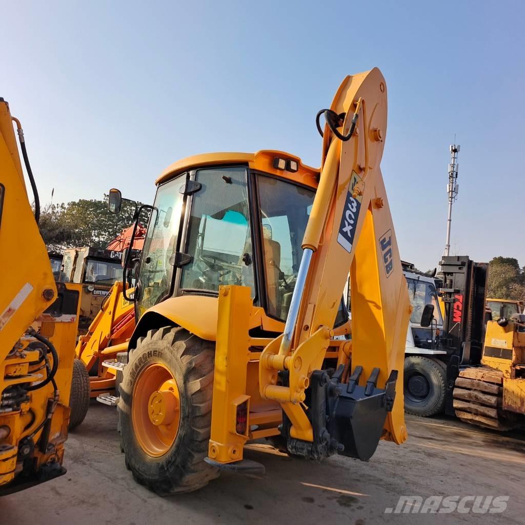 JCB 3 CX バックホーローダー