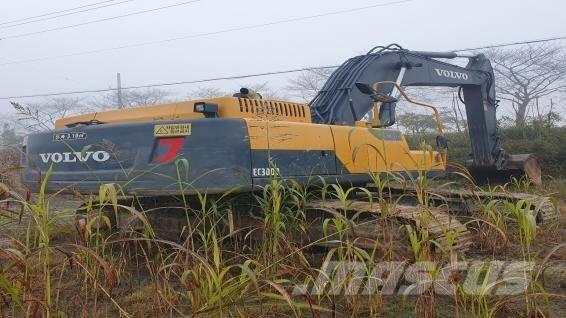 Volvo EC 300 D 大型油圧ショベル12t以上（パワーショベル・ユンボ）