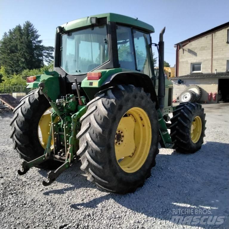 John Deere 6510 トラクター