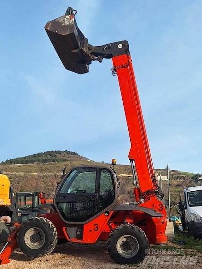 Manitou MVT1332SL テレスコーピックハンドラー
