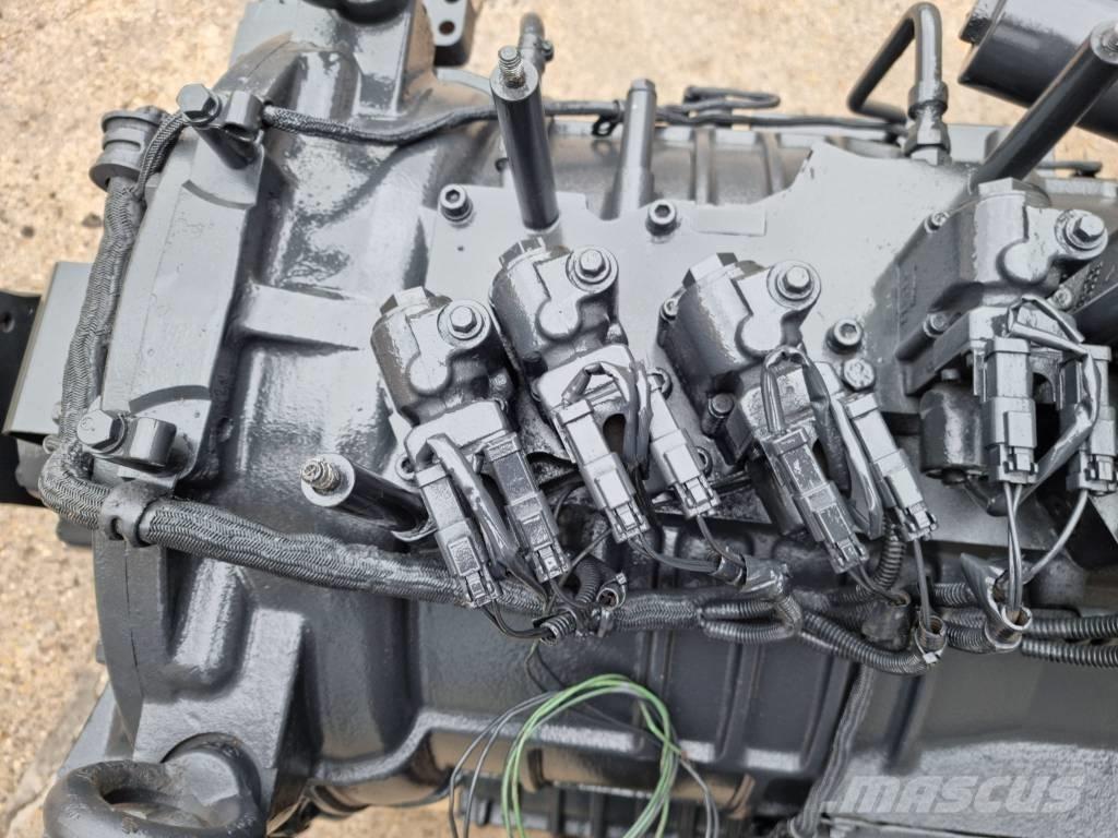 Komatsu 785-7 トランスミッション