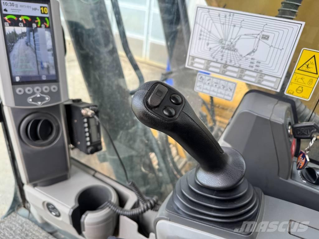 CAT 318 大型油圧ショベル12t以上（パワーショベル・ユンボ）